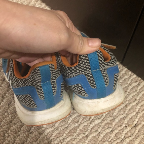 Adidas Shoes - Picture 3 of 4